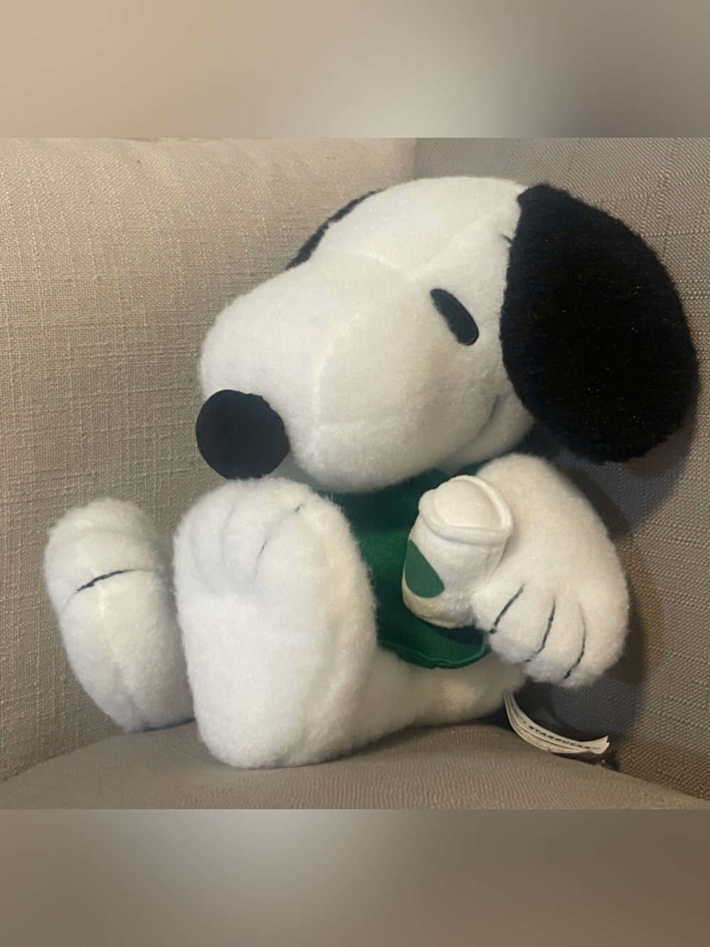 Starbucks x Peanuts collection-Snoppy Plush